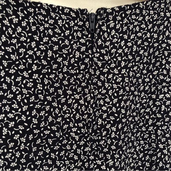 Vintage Jeffrey & Dara Floral Romper - Picture 8 of 10